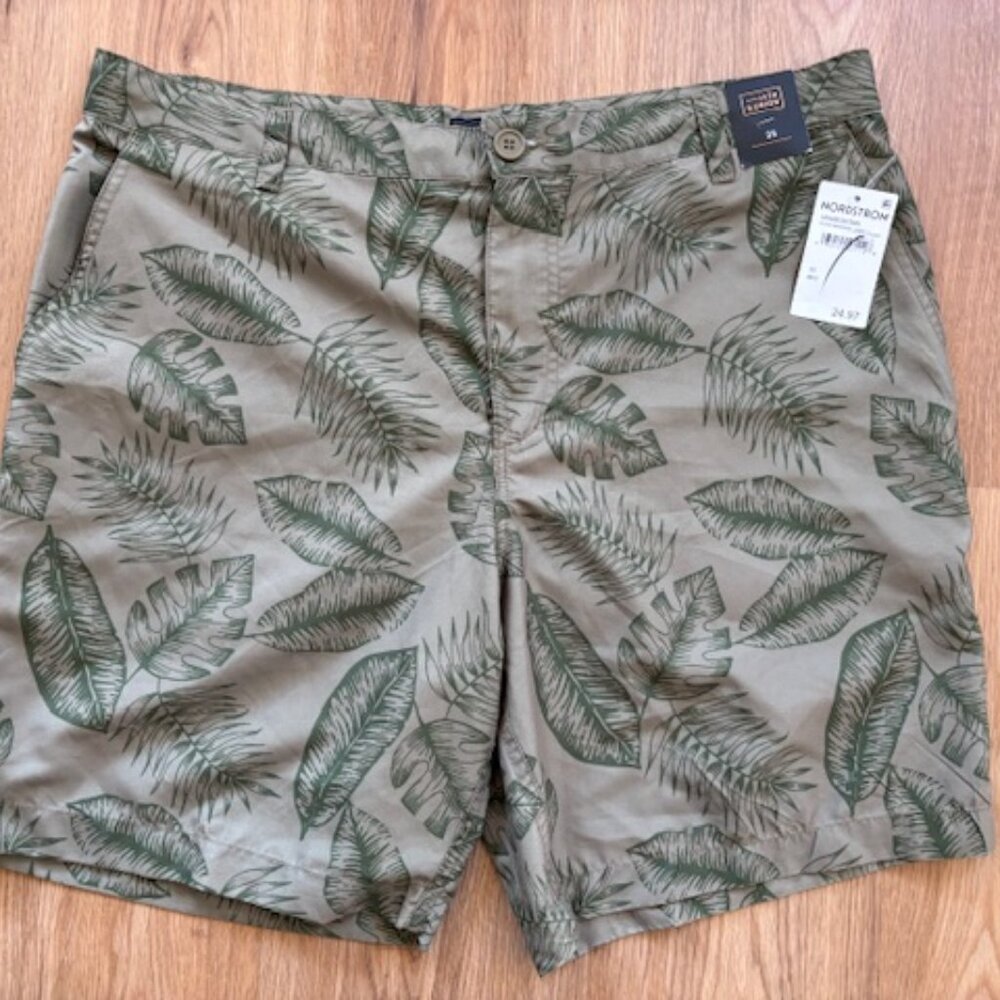 14th & Union Mens Olive Mermaid Large Palms Shorts NWI Size 35